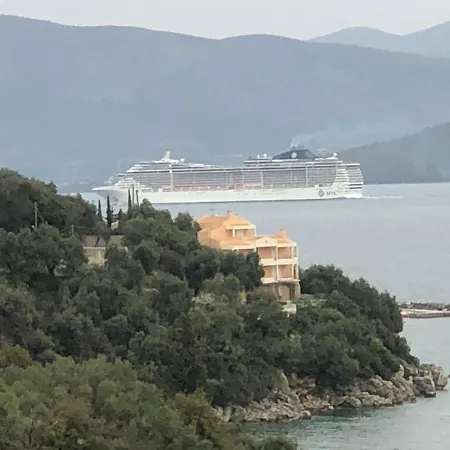 Vladimiros Appartamento