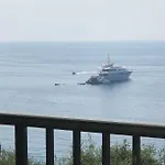 Vladimiros شقة