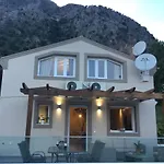 Vladimiros Apartament *