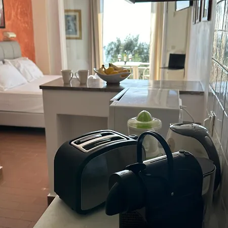 Vladimiros Apartment